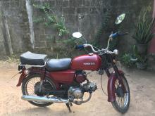 https://riyasewana.com/uploads/honda-cd-90-2615273719474.jpg