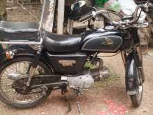 Honda Cd 90 Benly 2000 Motorbike