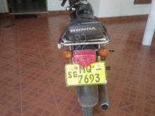 https://riyasewana.com/uploads/honda-cd-90-4153925492264.jpg