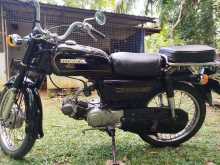 https://riyasewana.com/uploads/honda-cd-banly-32057154883.jpg