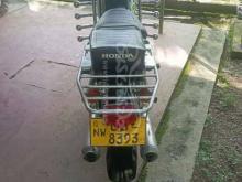 https://riyasewana.com/uploads/honda-cd-benly-675435432213.jpg