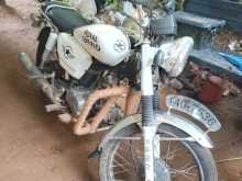 Honda CD100 2000 Motorbike