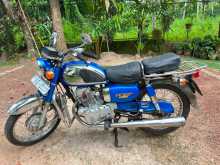 Honda CD125 1999 Motorbike