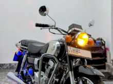 Honda CD125 2002 Motorbike