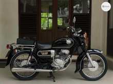 https://riyasewana.com/uploads/honda-cd125-12v-919333222403.jpg