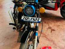 Honda CD125 1998 Motorbike