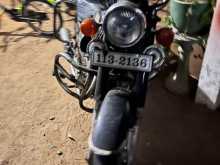Honda CD125 1987 Motorbike