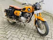 Honda CD125 2004 Motorbike