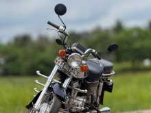 Honda CD125 2005 Motorbike