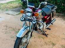 Honda CD125 2000 Motorbike