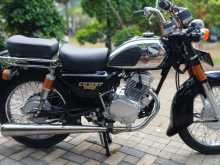 Honda CD125 1998 Motorbike