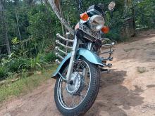 Honda CD125 1999 Motorbike