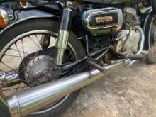 https://riyasewana.com/uploads/honda-cd125-198385013343.jpg