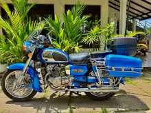 Honda CD125 2004 Motorbike