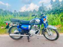 Honda CD125 1999 Motorbike