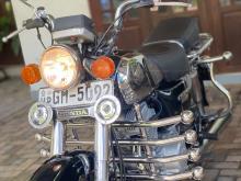 Honda CD125 2000 Motorbike