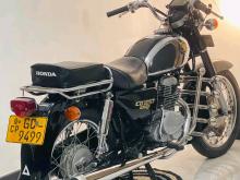 Honda CD125 2000 Motorbike