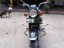 Honda CD125 2002 Motorbike