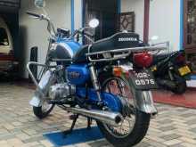 Honda CD125 1985 Motorbike