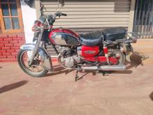 Honda CD125 1999 Motorbike