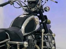 Honda CD125 1995 Motorbike