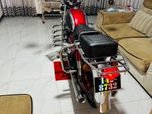 Honda CD125 1996 Motorbike