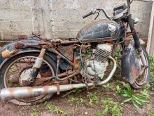 Honda CD125 1985 Motorbike