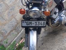 Honda CD125 2000 Motorbike