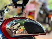 Honda CD125 2009 Motorbike