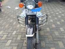 Honda CD125 2000 Motorbike
