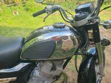 Honda CD125 1999 Motorbike