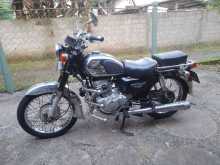 Honda CD125 Benly 2000 Motorbike