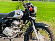https://riyasewana.com/uploads/honda-cd125-benly-32335486304.jpg