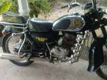 Honda CD125 Benly 2000 Motorbike