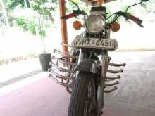 Honda CD125 Benly 2004 Motorbike