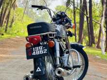 https://riyasewana.com/uploads/honda-cd125-benly-815384922123.jpg