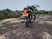 Honda CD125 T Benly 1995 Motorbike