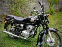 https://riyasewana.com/uploads/honda-cd125-twin-10122464533.jpg