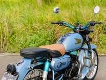 Honda CD125 Twin 1988 Motorbike