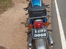 Honda CD125 Twin 1990 Motorbike