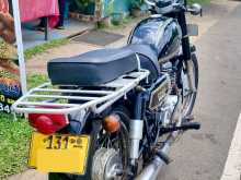 https://riyasewana.com/uploads/honda-cd125-twin-2815360413144.jpg