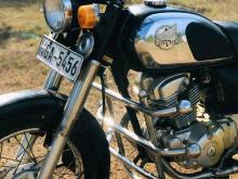 Honda CD125T 2000 Motorbike