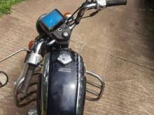 Honda CD125T Benly 2002 Motorbike