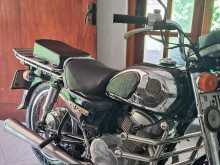 Honda CD125T Benly 2004 Motorbike