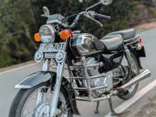 Honda CD125 2002 Motorbike