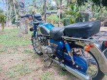 Honda CD185 1980 Motorbike