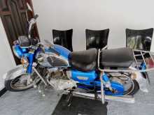https://riyasewana.com/uploads/honda-cd185-718411413464.jpg