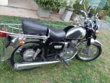 https://riyasewana.com/uploads/honda-cd185-road-1212540813604.jpg