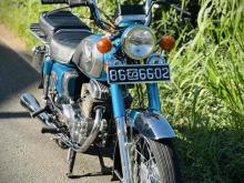 https://riyasewana.com/uploads/honda-cd200-1513400124964.jpg