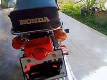 https://riyasewana.com/uploads/honda-cd55-101405374972.jpg